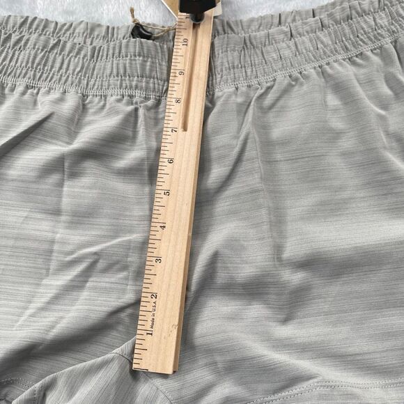 Adidas Shorts Women 2XL Heather Gray Three Stripe Woven Pacer Gym Running GT1185 - Picture 9 of 12